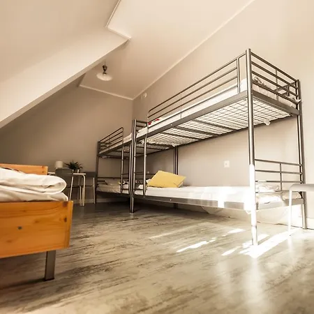 Hostel Bi-pi