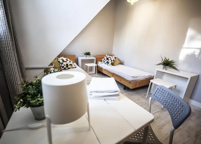 Za Murami Auberge de jeunesse